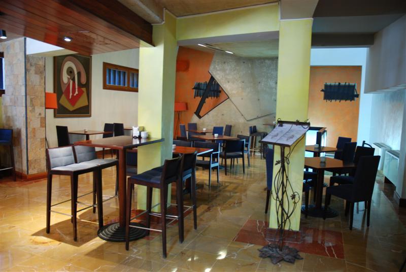 Acinipo Hotel 4*