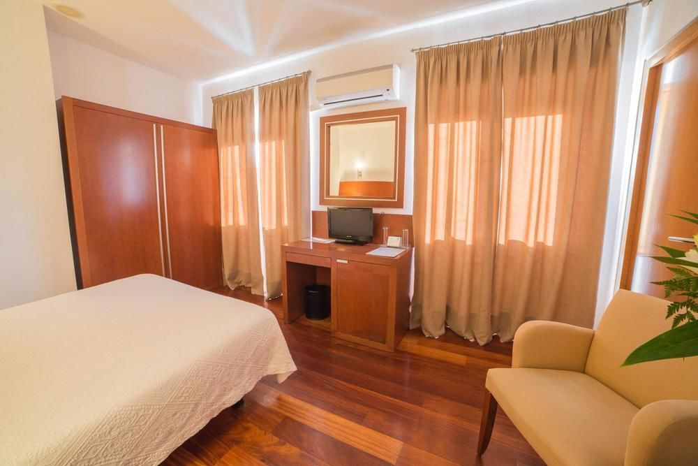 Acinipo Hotel